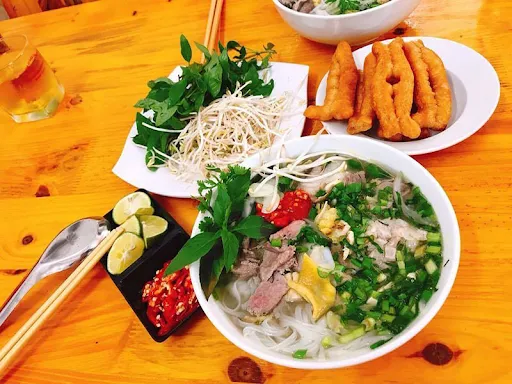 1 tô phở bao nhiêu calo? Bí quyết vàng giúp ăn phở không béo