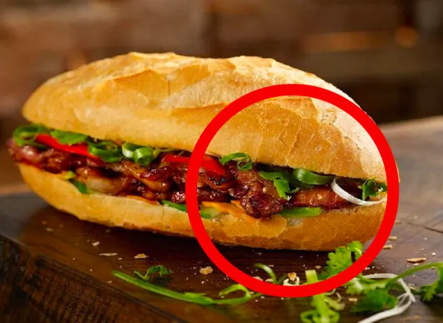 Bánh mì heo quay bao nhiêu calo – Cách ăn giữ dáng không lo tăng cân