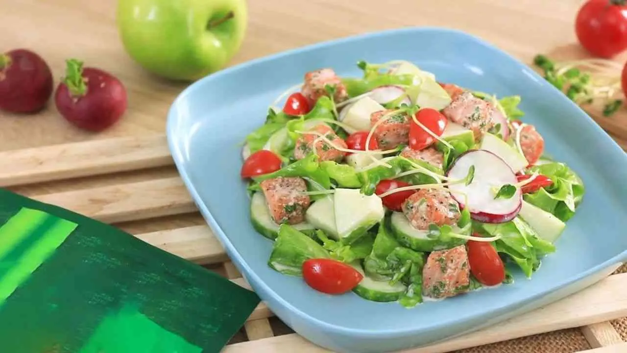 Cách làm món salad cá hồi ngon tuyệt đỉnh ăn là mê