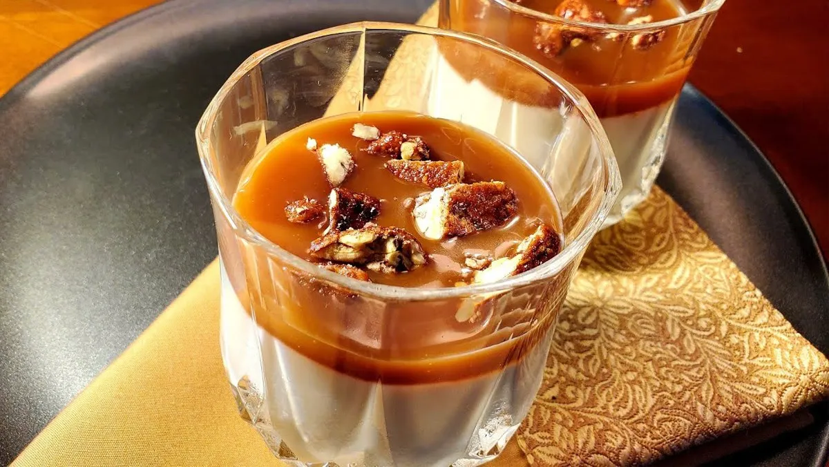 Cách làm Panna Cotta Caramel đơn giản tại nhà với hương vị ngọt ngào, hấp dẫn