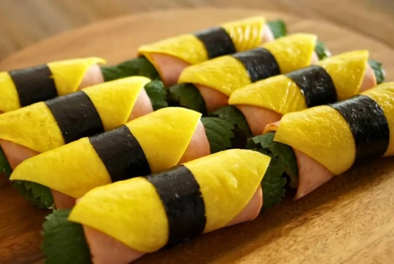 Cách làm Sandwich kimbap nhiều màu sắc, chuẩn vị Hàn Quốc