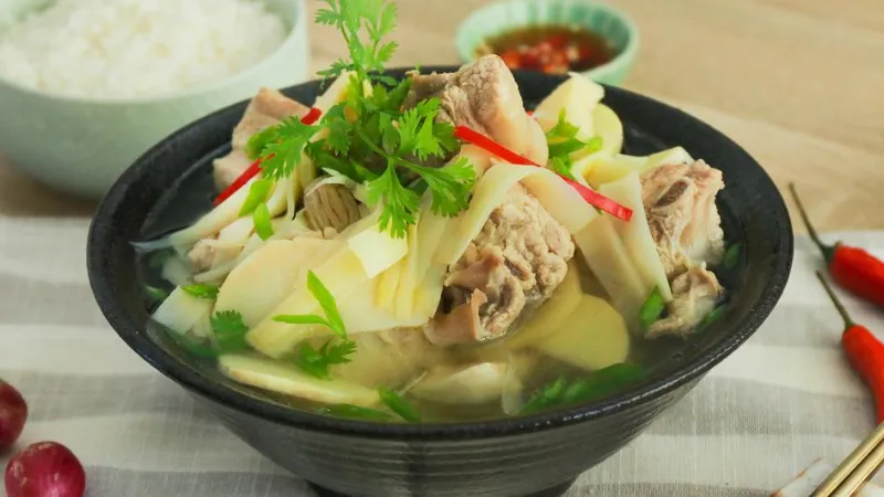 Cách nấu canh sườn bò khoai tây ngon khó cưỡng