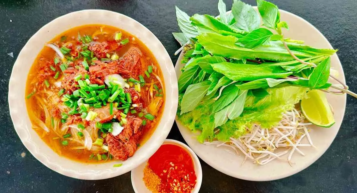 Cách nấu hủ tiếu bò kho đơn giản giúp bạn chinh phục trái tim mọi thực khách