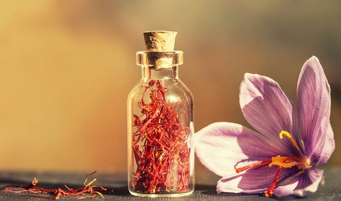 Khoa học chứng minh tác dụng của saffron cực tốt nhưng 4 nhóm đối tượng sau cần tránh xa