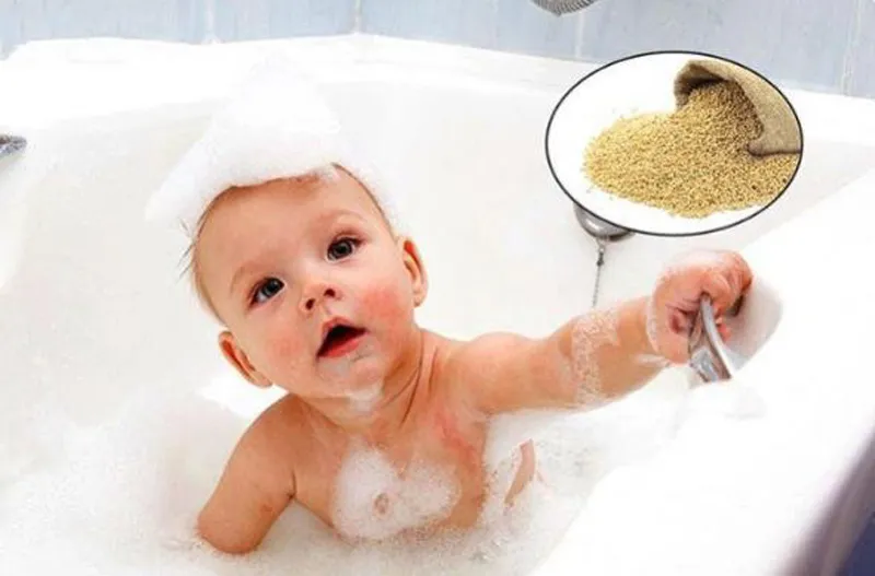 cách tắm nước hạt kê cho trẻ sơ sinh