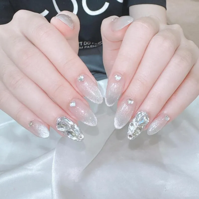 Top 10 Địa chỉ dạy nghề nail uy tín và chất lượng nhất Kon Tum