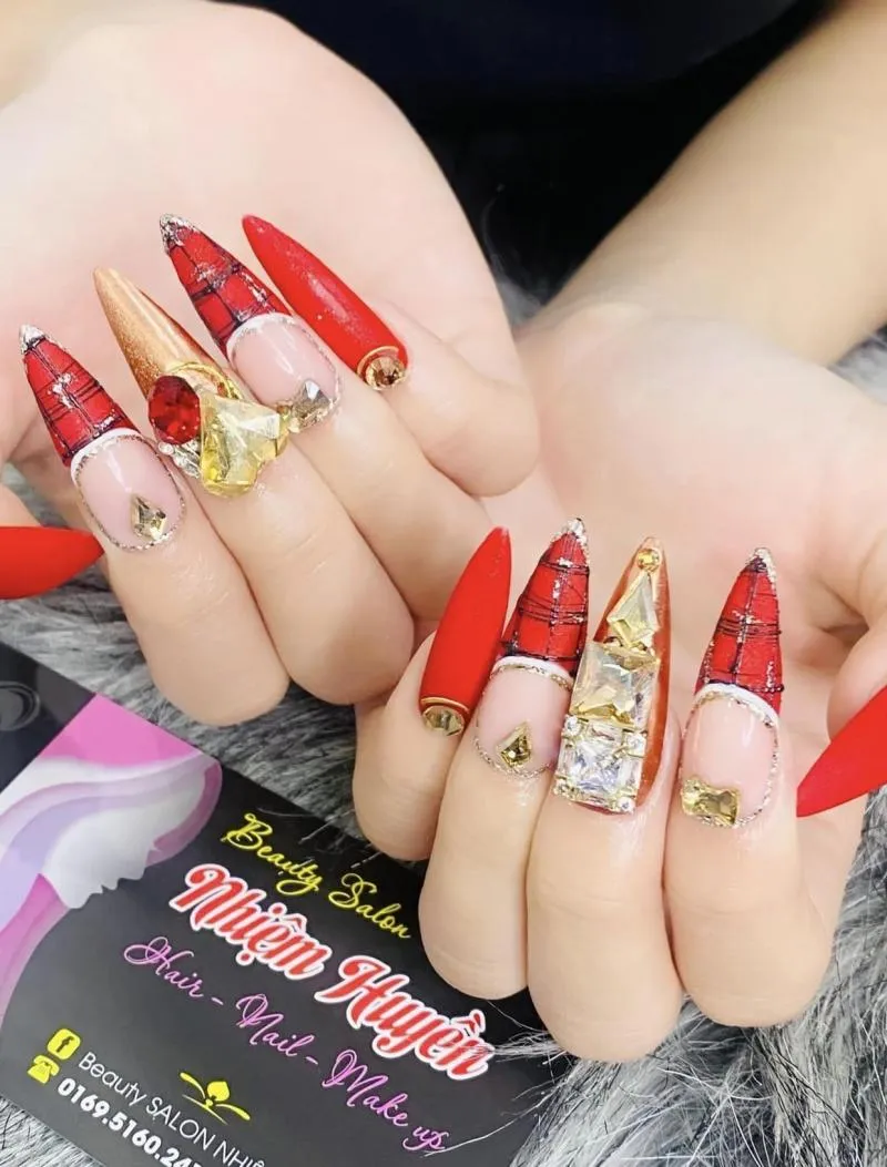 Top 10 Địa chỉ dạy nghề nail uy tín và chất lượng nhất Kon Tum