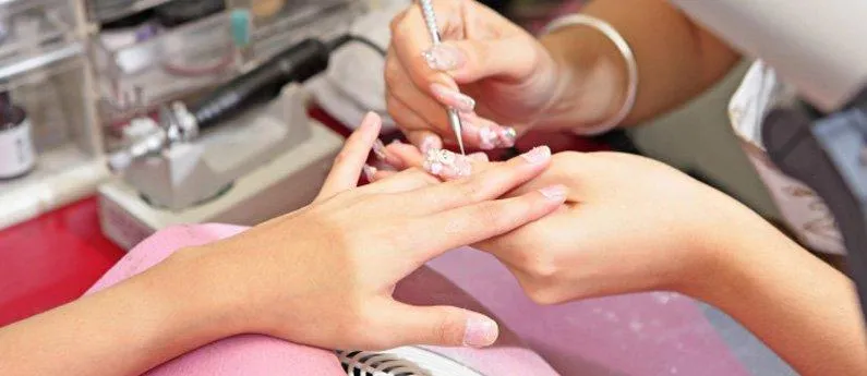 Top 10 Địa chỉ dạy nghề nail uy tín và chất lượng nhất TP. Vinh, Nghệ An