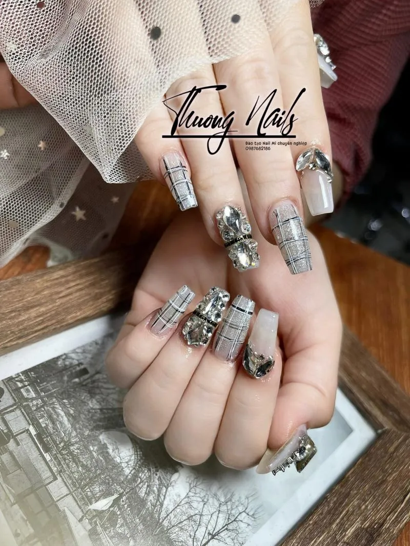 Top 10 Địa chỉ dạy nghề nail uy tín và chất lượng nhất TP. Vinh, Nghệ An