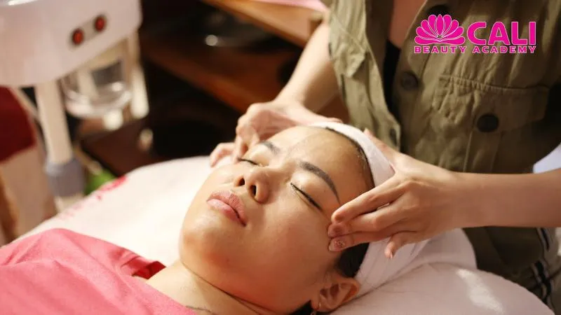 Top 10 trường dạy massage uy tín và chất lượng nhất TPHCM