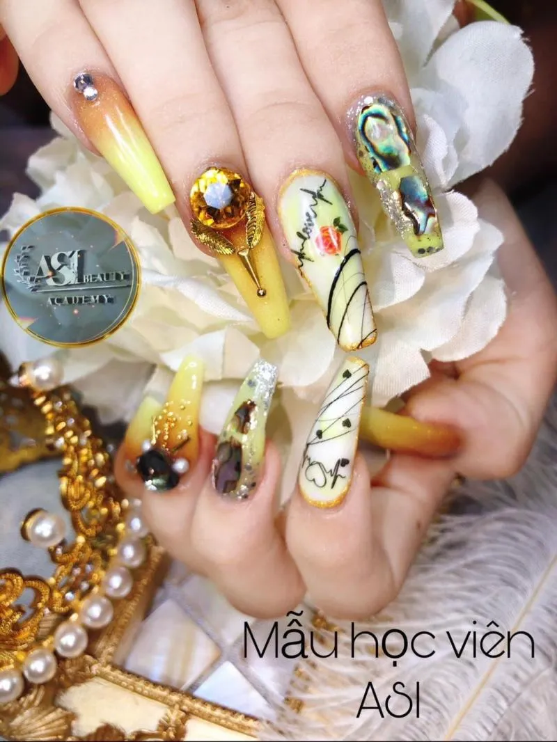 Top 12 Địa chỉ dạy nghề nail uy tín và chất lượng nhất Bình Dương