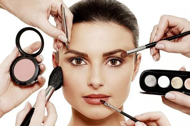 Top 8 Địa chỉ dạy nghề make up chuyên nghiệp nhất tỉnh Thái Bình