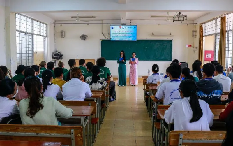 Top 9 Chuyên ngành "hot" nhất trường Đại học Tiền Giang